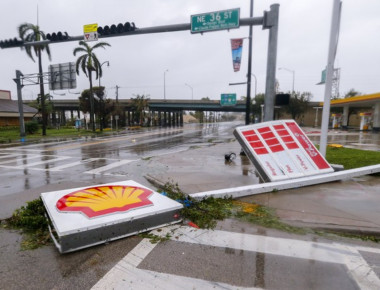 Η Φλόριντα στο έλεος του Ίρμα: 3 νεκροί και εκατομμύρια άνθρωποι χωρίς ρεύμα (φωτό,βίντεο)